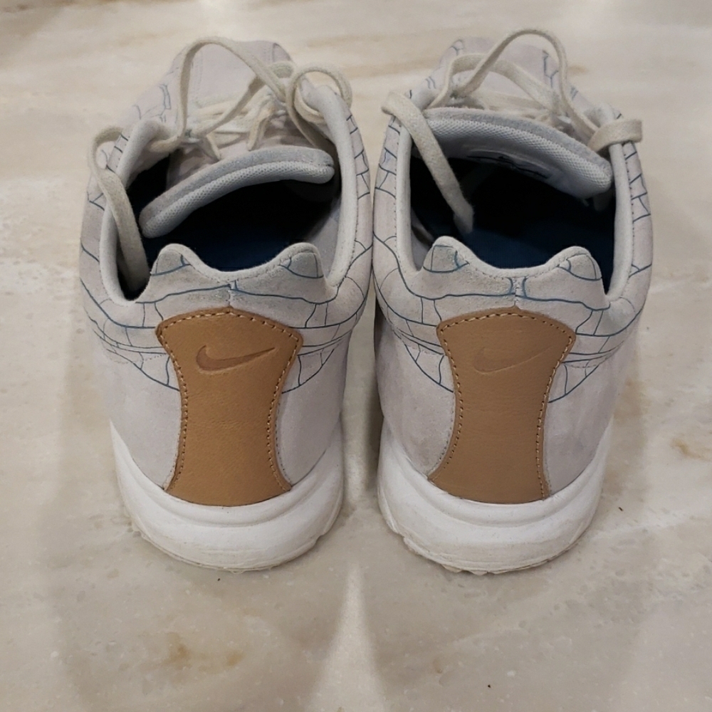 Nike Mayfly Sneakers - Picture 4 of 7
